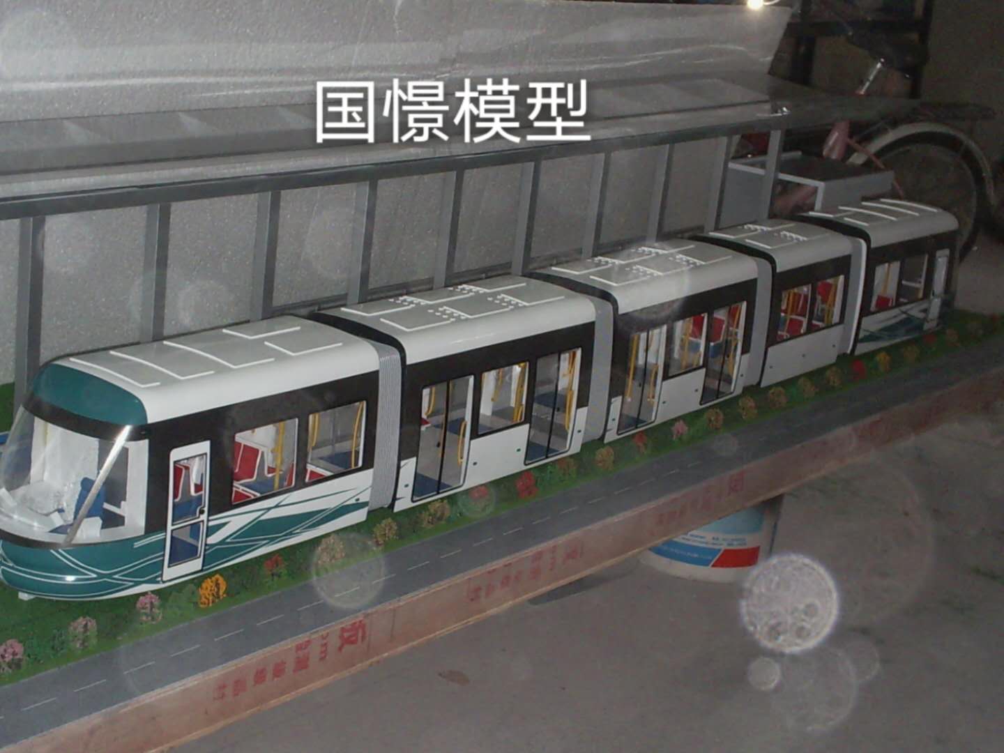 吉木萨尔县车辆模型