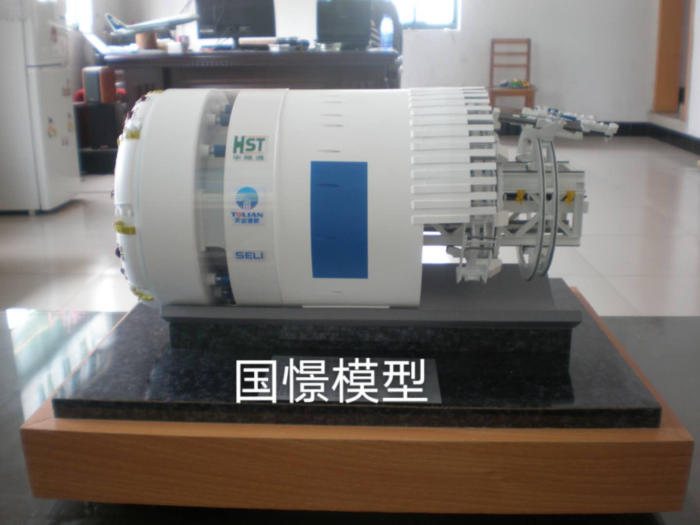 吉木萨尔县礼品模型