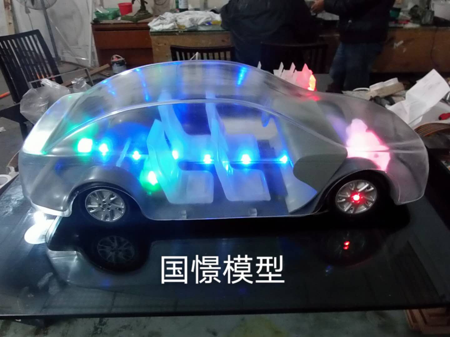 吉木萨尔县透明车模型